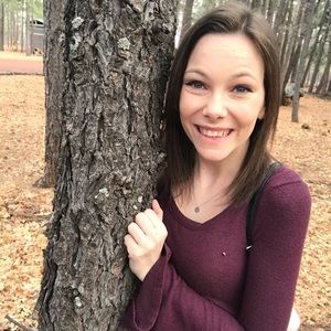 Meet your Posher, Alli